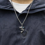 Colgante de acero inoxidable con Medusa griega