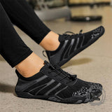 Quick-Drying Breathable Non-Slip Outdoor Hiking Shoes 01 | Gthic.com