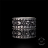 Anillo de plata de ley con diseño floral gótico y circonitas