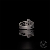 Vintage Hollow Floral Pattern Sterling Silver Ring | Gthic.com
