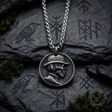 Vintage Top Hat Skull Stainless Steel Round Pendant | Gthic.com