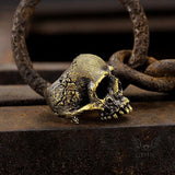 Anello teschio in ottone scuro Pioneer