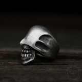 Geen Face Man Brass Skull Ring