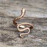 Minimalist Snake Design Stainless Steel Animal Ring 02 | Gthic.com