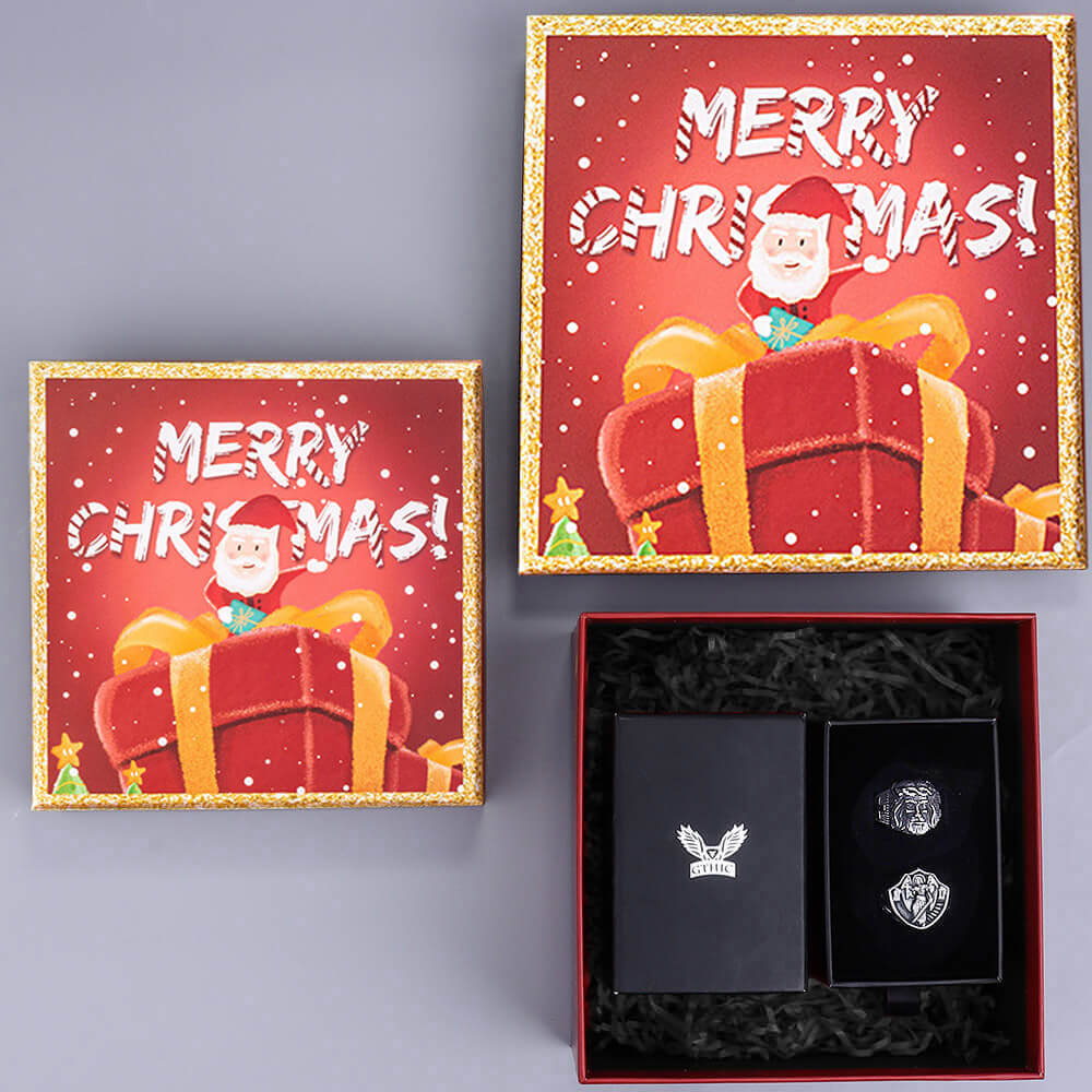 17 cm* 17 cm* 8 cm Red Christmas Gift Box | Gthic.com