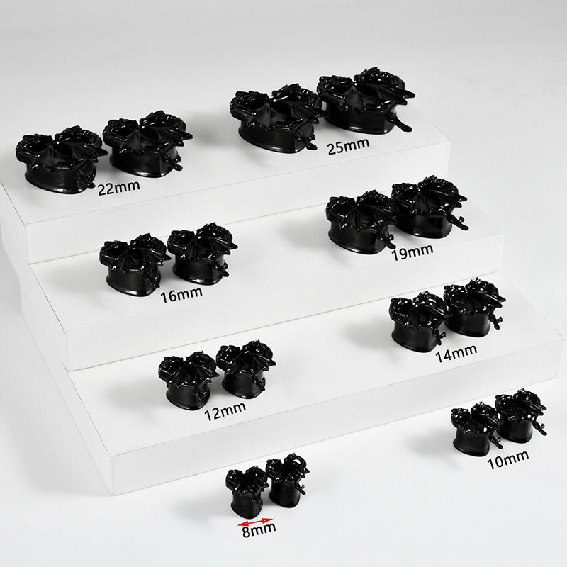 Heart Shape Double Dragon Stainless Steel Ear Gauge | Gthic.com