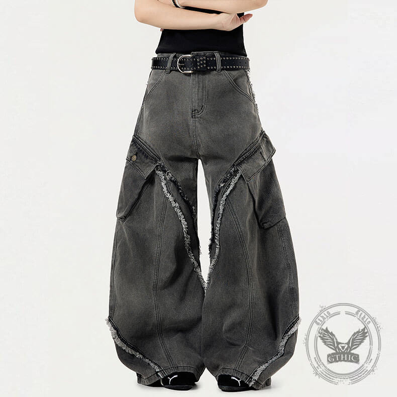 American Vintage Distressed Raw-Edge Scimitar Jeans | Gthic.com