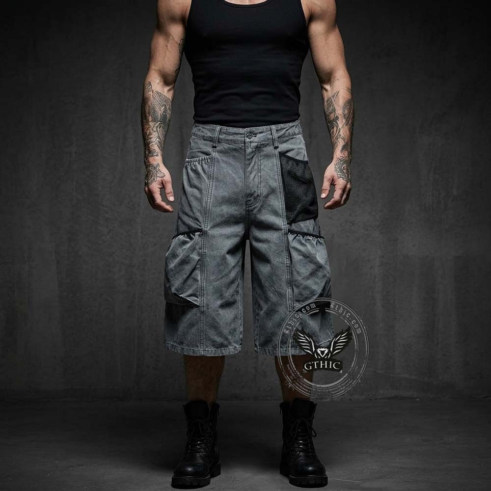American Vintage Loose Multi-Pocket Cargo Shorts | Gthic.com