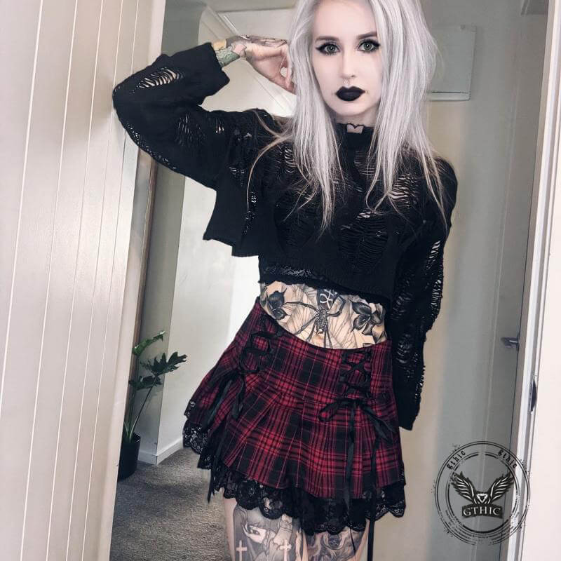 Black Knitted Grunge Ripped Crop Sweater | Gthic.com