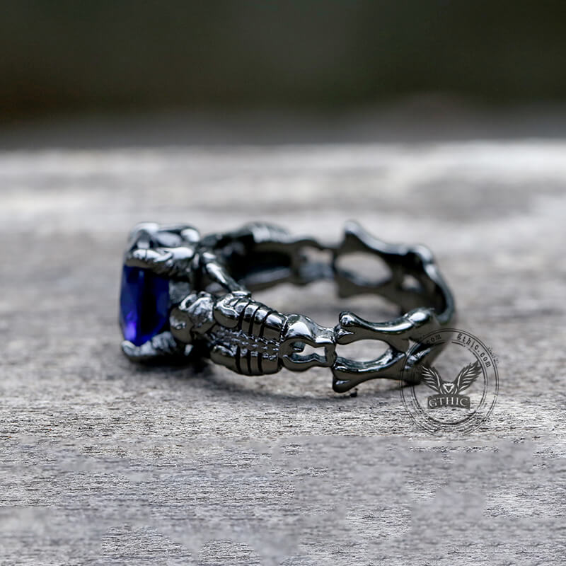 Black Skull Tribute Gem Brass Ring | Gthic.com