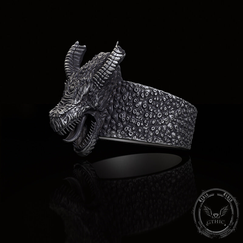 Broken Horn Ferocious Dragon Sterling Silver Ring 02 | Gthic.com