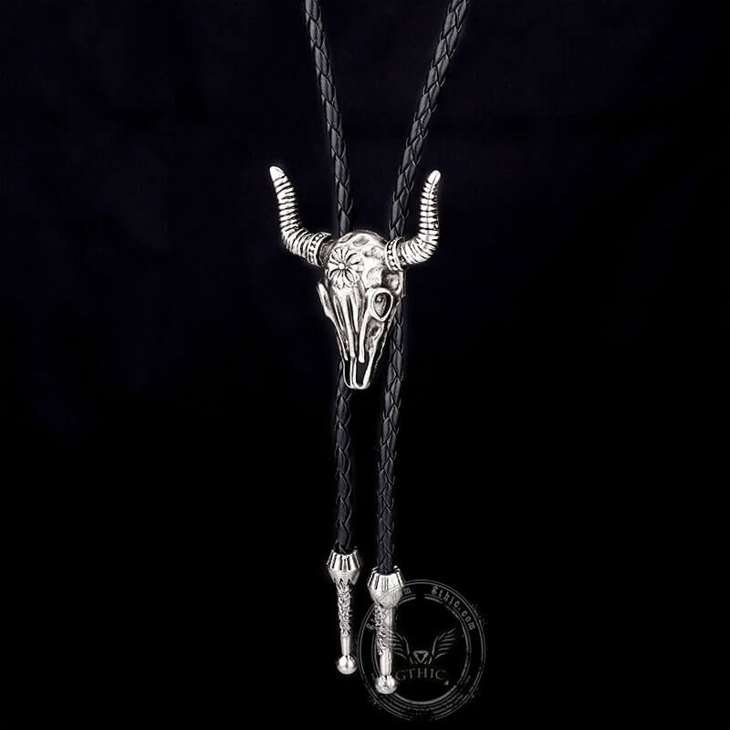 Bull Head Alloy Western Cowboy Bolo Tie | Gthic.com