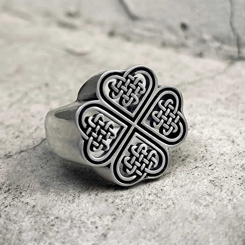 Four leaf clover on sale ring