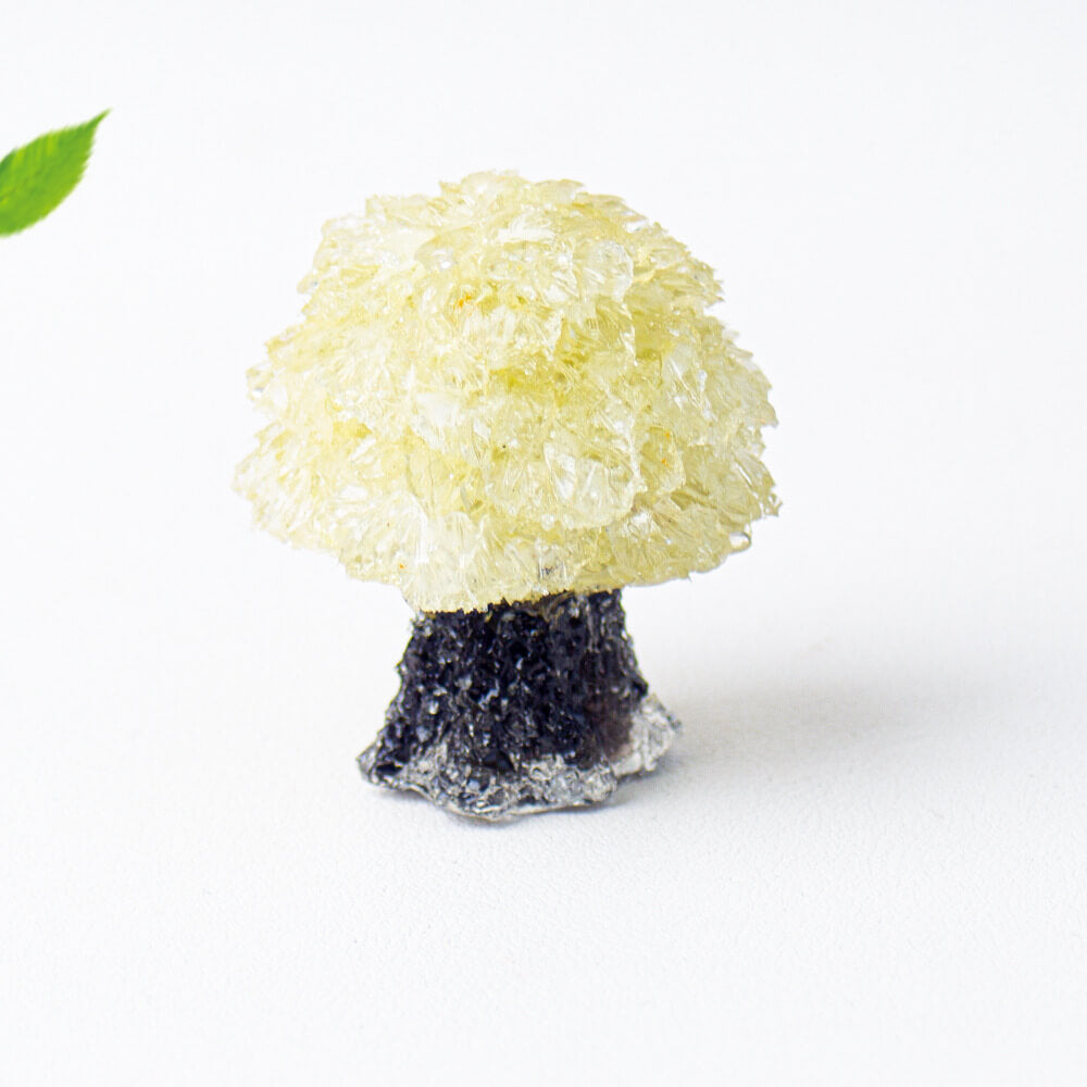 Creative Crystal Pebble Resin Money Tree Figurine