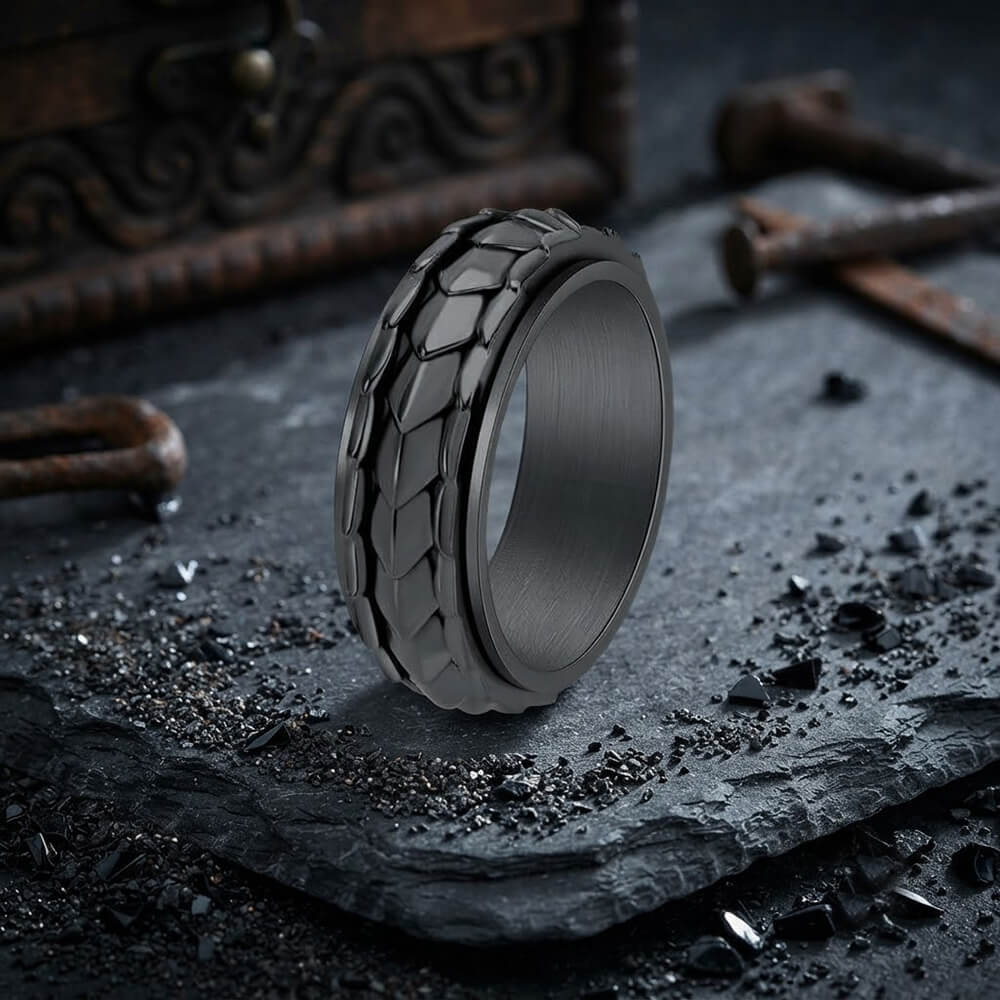 Creative Dragon Scale Stainless Steel Spinner Ring