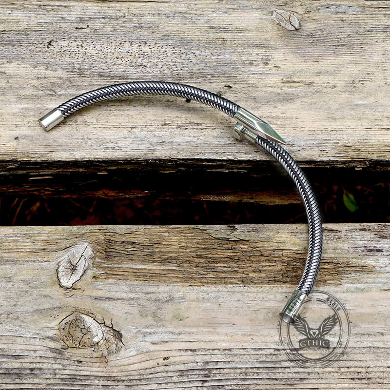 Curved Nail Simple Stainless Steel Bracelet | Gthic.com