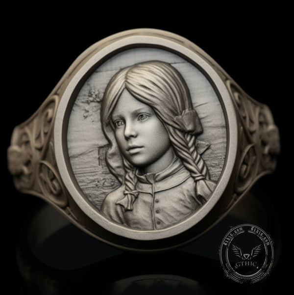 Custom Portrait Engraved Sterling Silver Ring | Gthic.com
