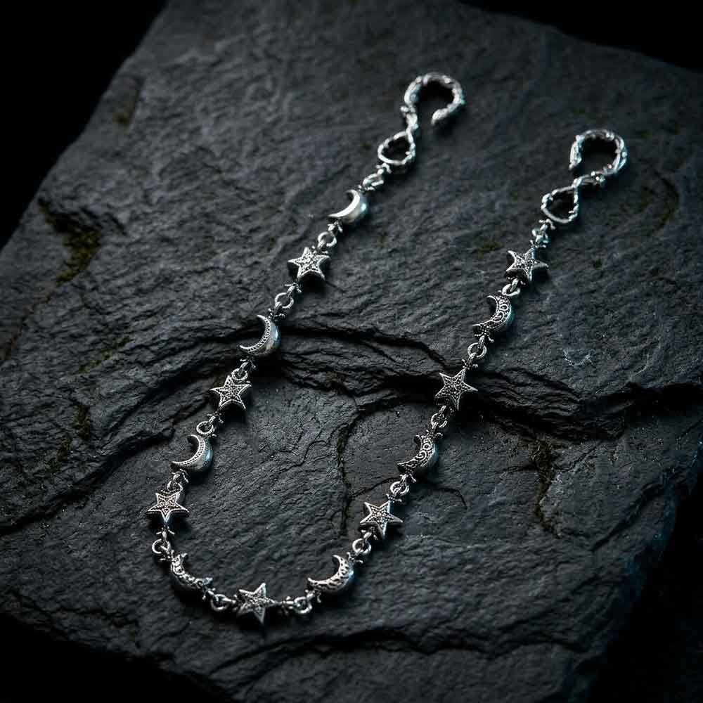 Dark Retro Star & Moon Zinc Alloy Pants Chain