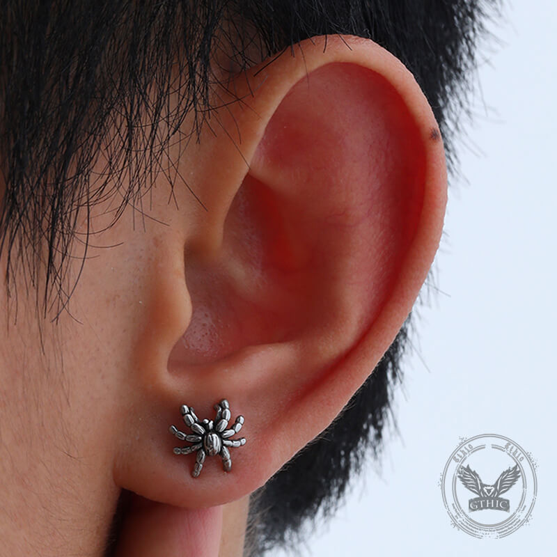 Dark Scary Spider Stainless Steel Animal Earrings 02 | Gthic.com