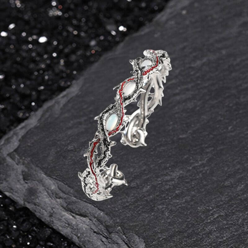 Dark Thorn Vintage Copper Open Bracelet