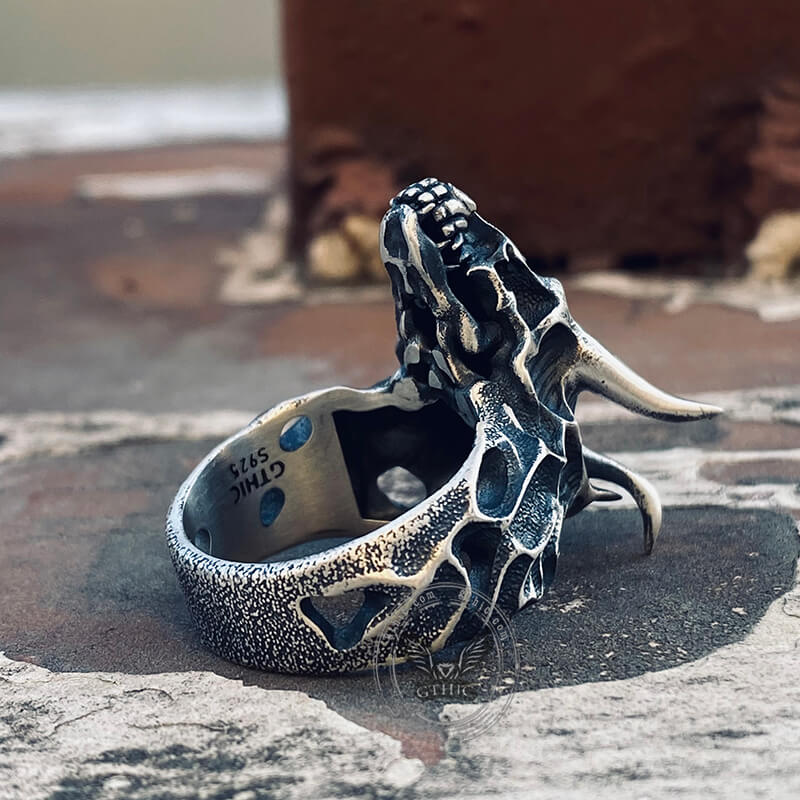 Anillo de plata esterlina con calavera de dragón diablo