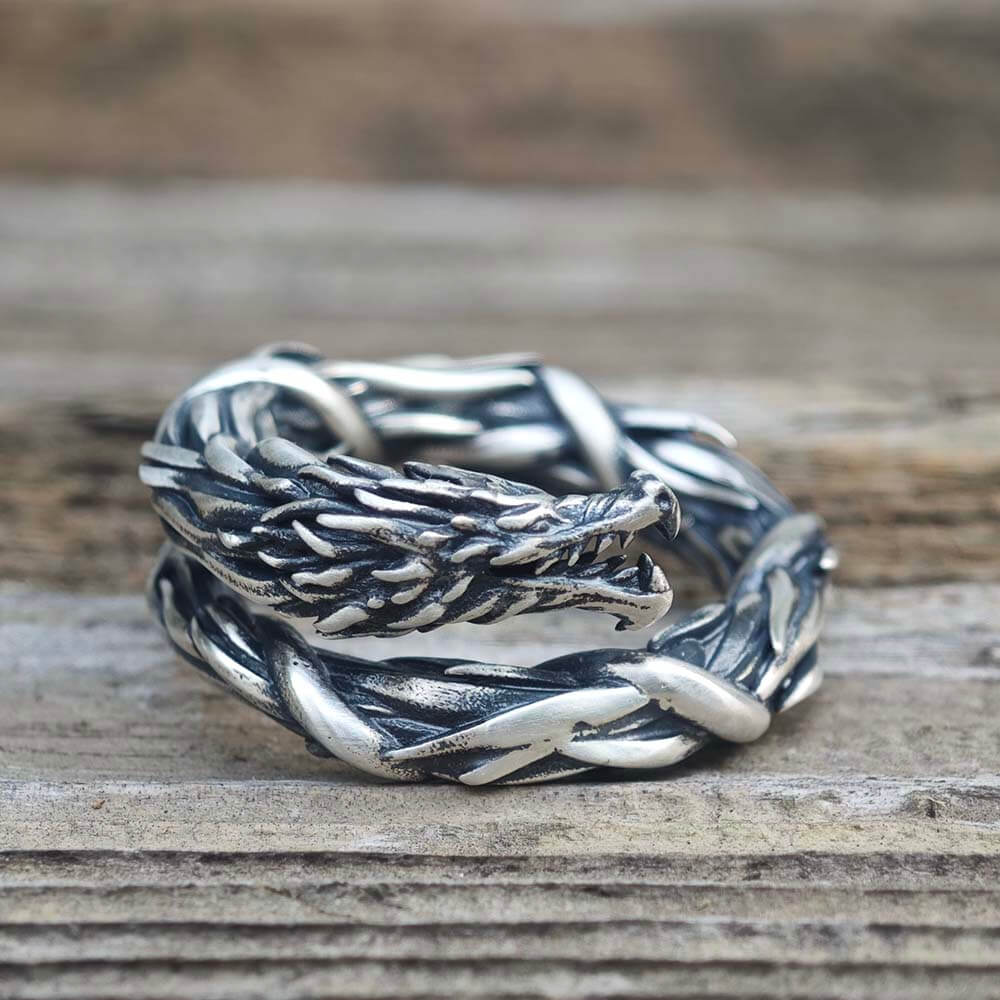 Domineering Hovering Dragon Sterling Silver Ring 01 | Gthic.com