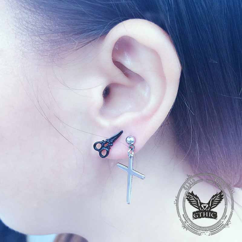 Fashion Scissor-Shaped Stainless Steel Stud Earrings 02 | Gthic.com