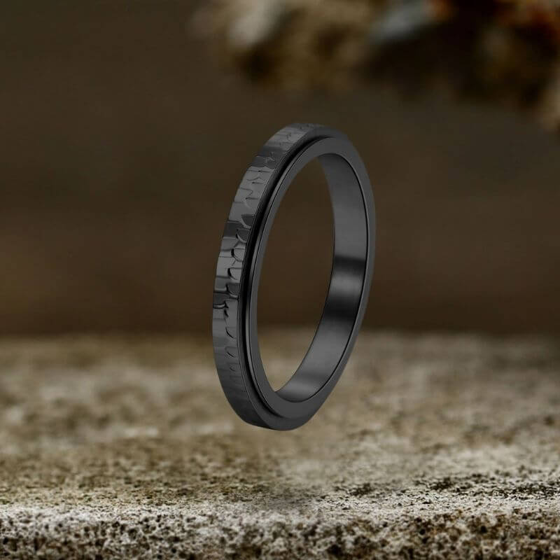 Fashionable Hammered Stainless Steel Spinner Ring | Gthic.com