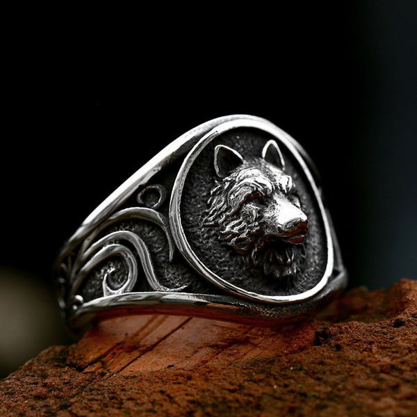 Fierce Wolf Stainless Steel Ring – GTHIC Fierce Wolf Stainless Steel Ring – GTHIC