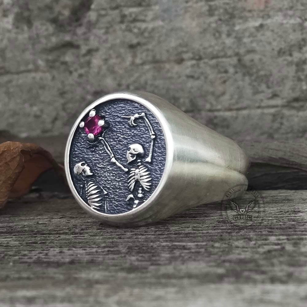 Give My Heart To You Red Gem Sterling Silver Skull Ring | Gthic.com