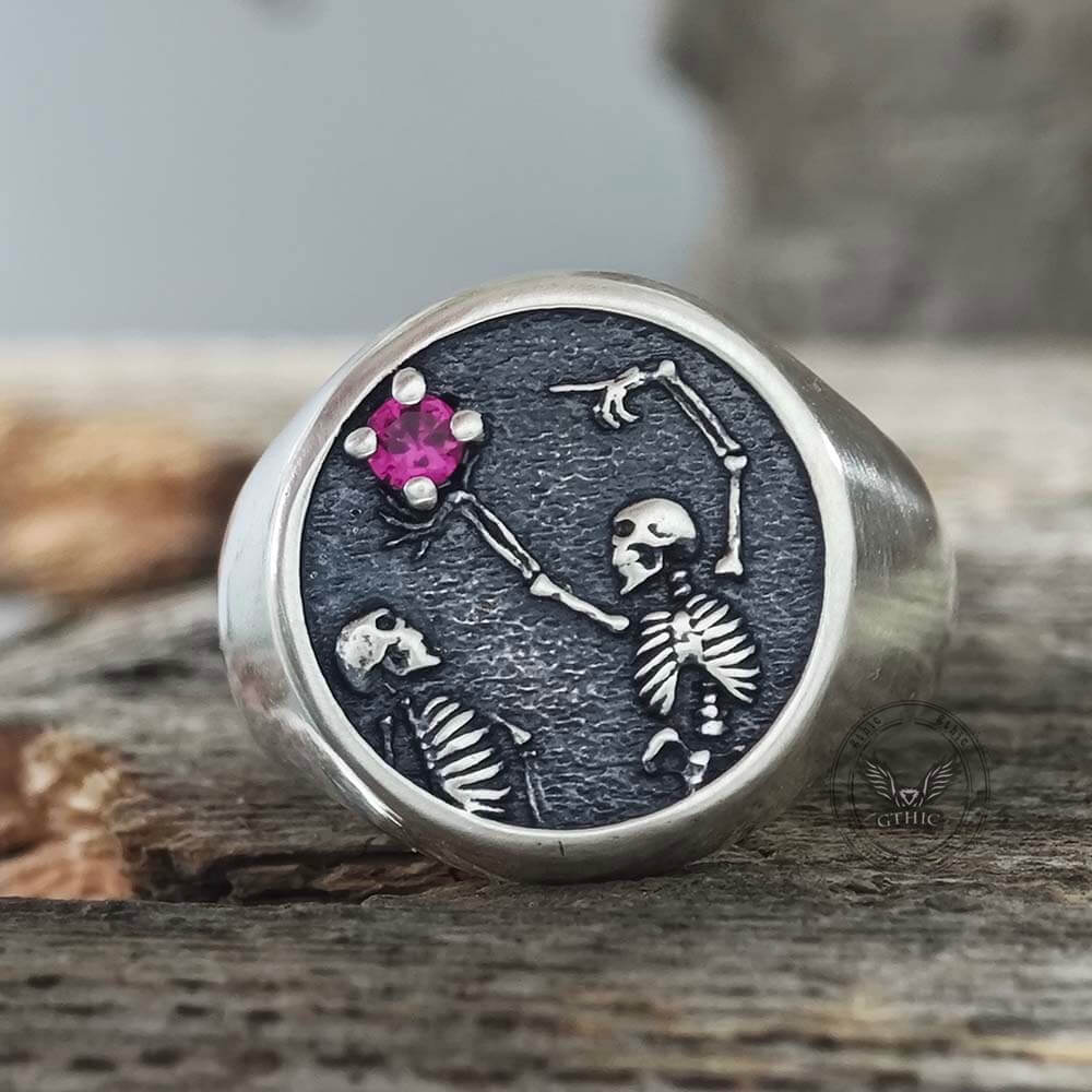 Give My Heart To You Red Gem Sterling Silver Skull Ring | Gthic.com