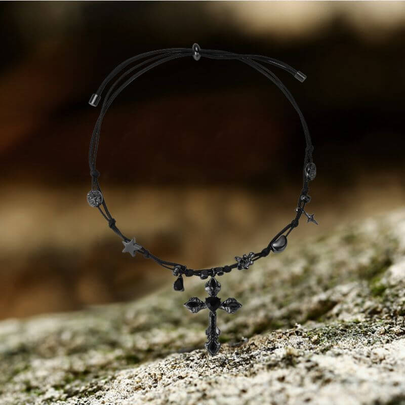 Gothic Black Gemstone Cross Alloy Clavicle Necklace