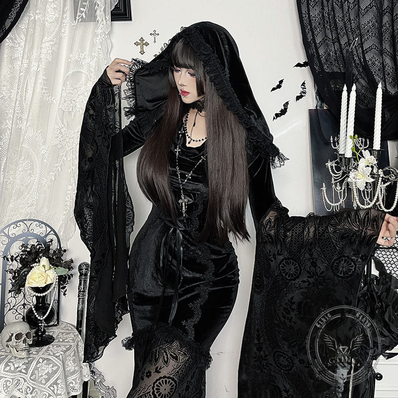 Gothic Cosplay Halloween Trumpet Sleeve Hip Cloak Dress | Gthic.com