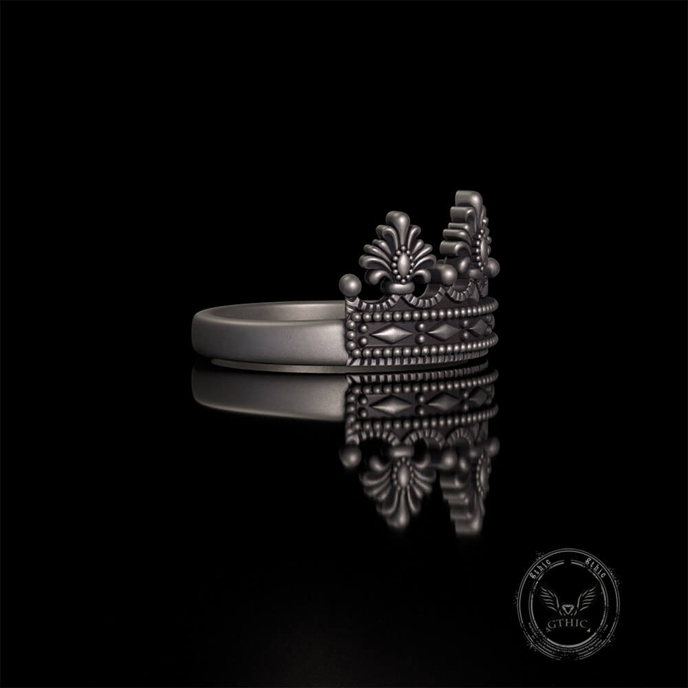 Gothic Cracked Mask Crown Sterling Silver Ring