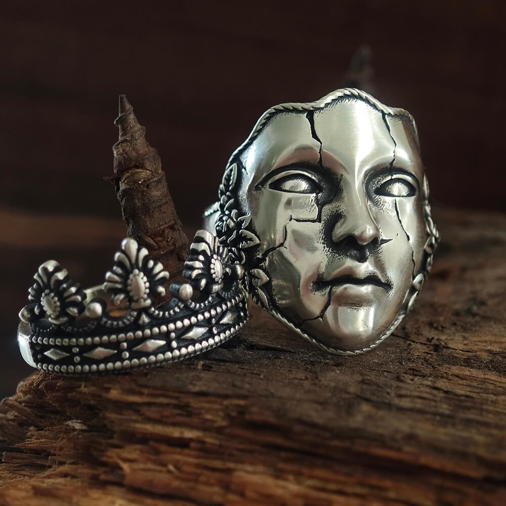 Gothic Cracked Mask Crown Sterling Silver Ring