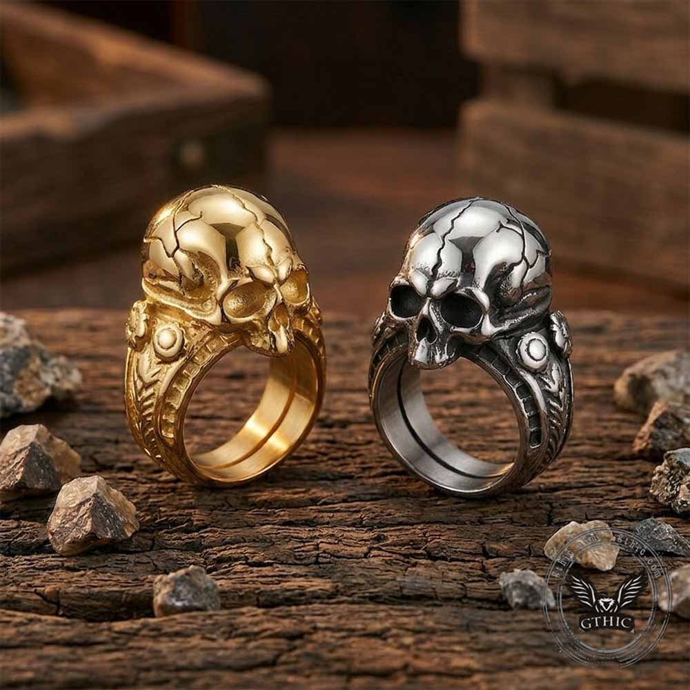 Gothic Cracked Skull Head Stainless Steel Ring | Gthic.com