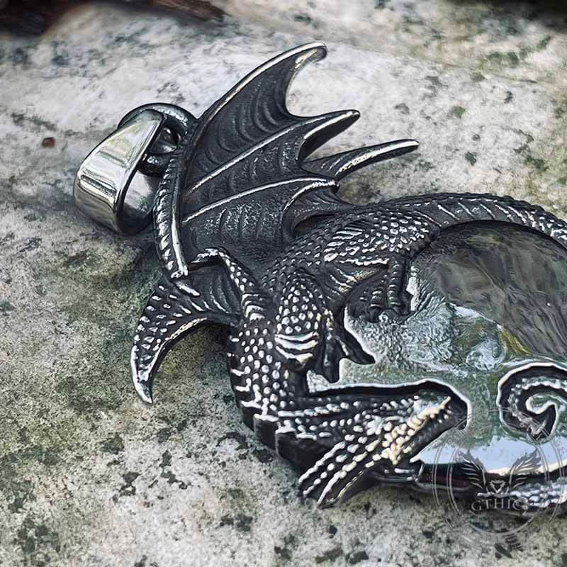Gothic Dragon Heart Stainless Steel Pendant | Gthic.com