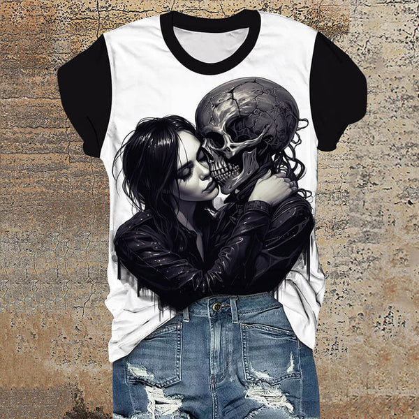 Gothic Love Kiss Short Sleeve T-Shirt