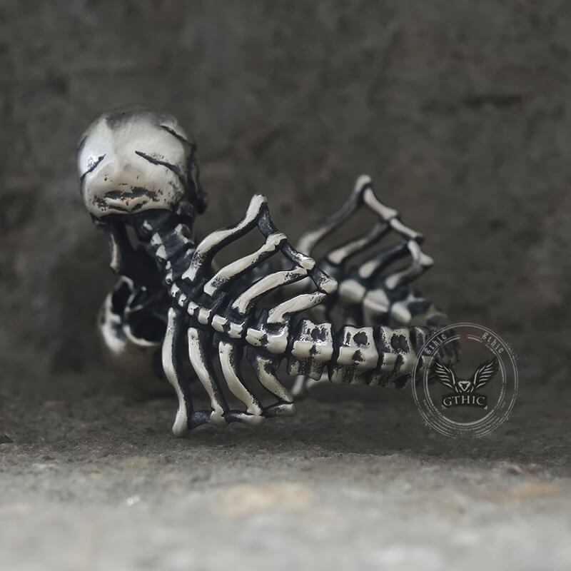 Gothic Love Kiss Sterling Silver Skull Ring