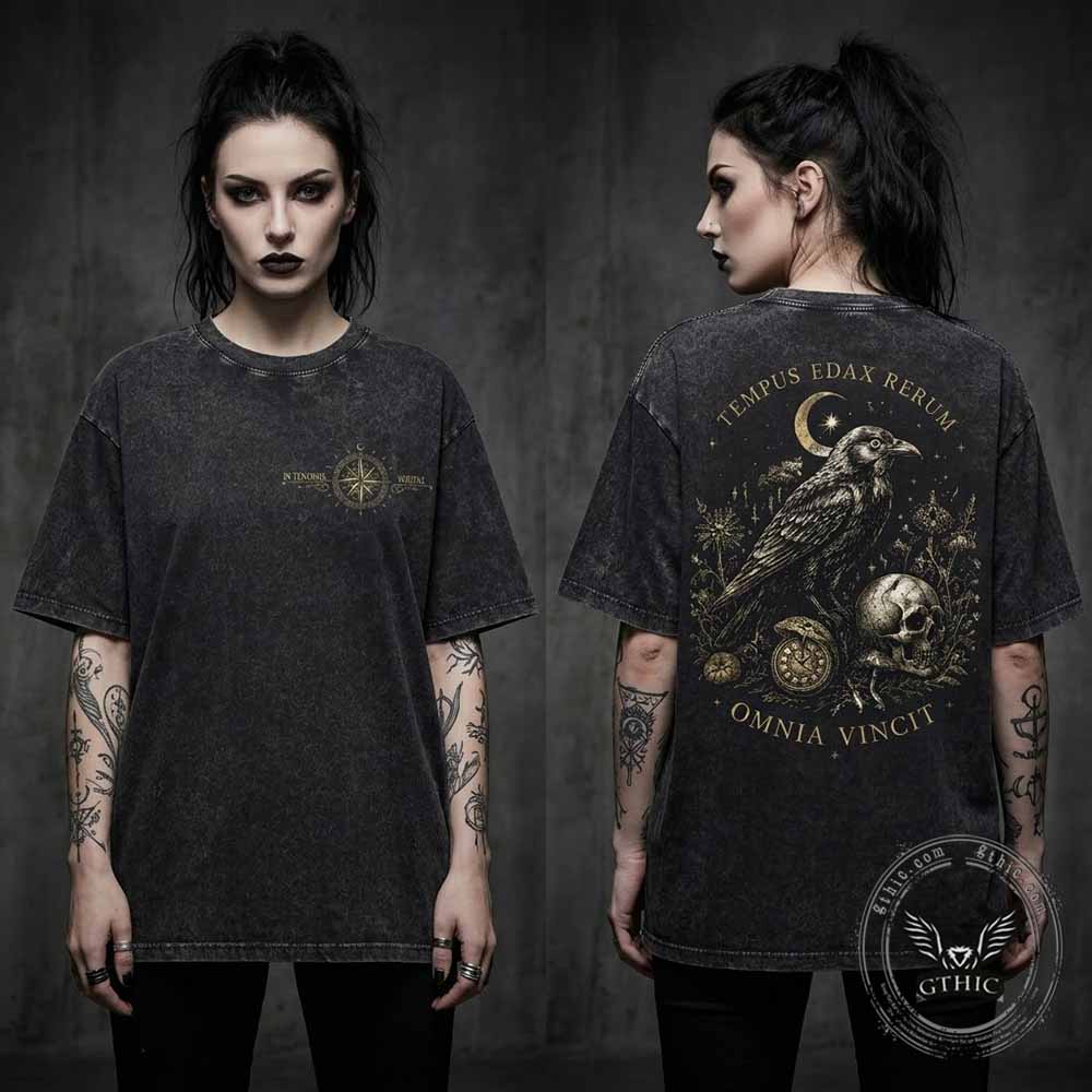 Gothic Moonlight Raven Skull Vintage Washed T-shirt | Gthic.com