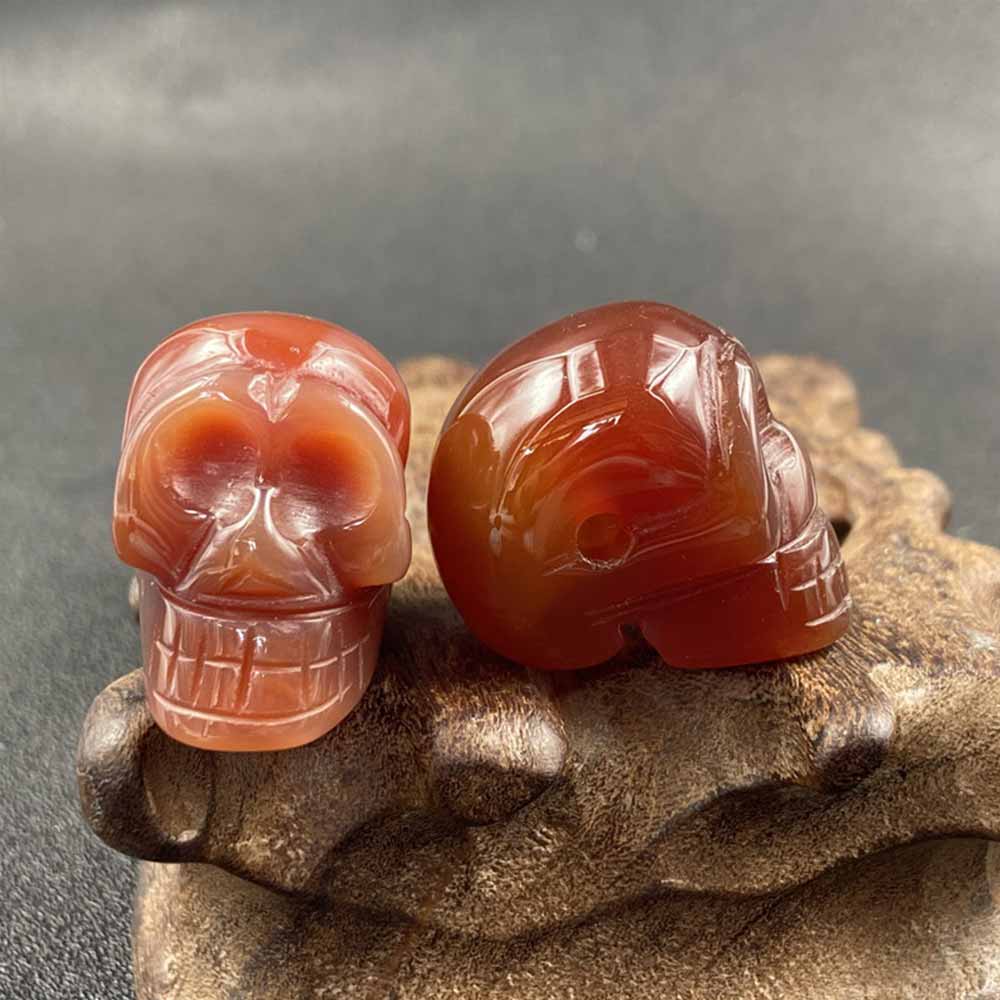 Gothic Natural Crystal Stone Skull Beaded Figurine