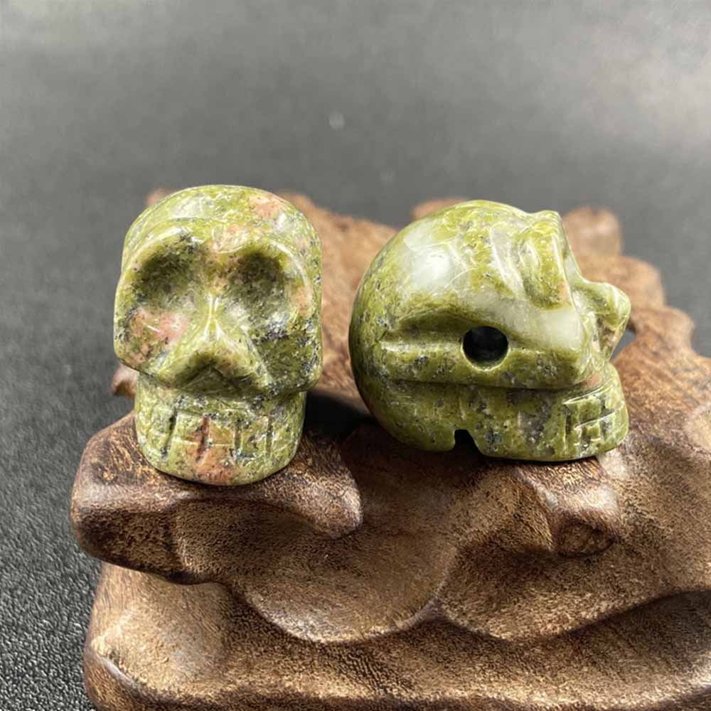 Gothic Natural Crystal Stone Skull Beaded Figurine