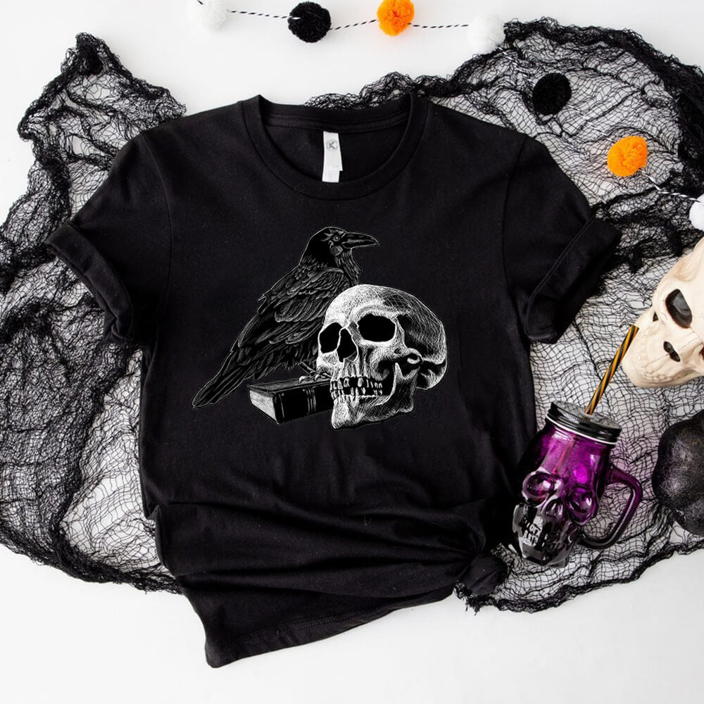 Gothic Raven Skull Round Neck Short Sleeve T-shirt | Gthic.com