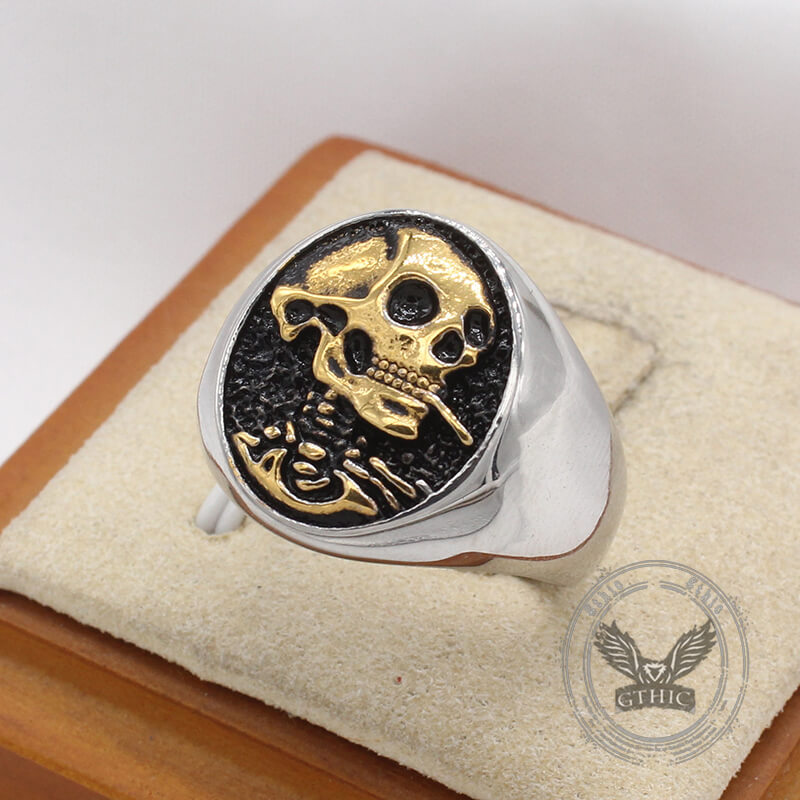 Gothic Smoking Skull Men Stainless Steel Ring | Gthic.com