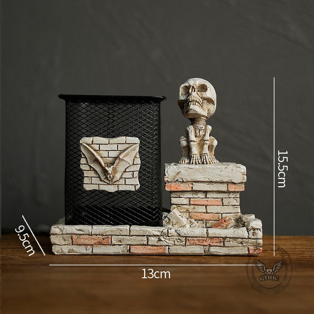 Gothic Spider-Man Skull Resin Vase & Pen Holder