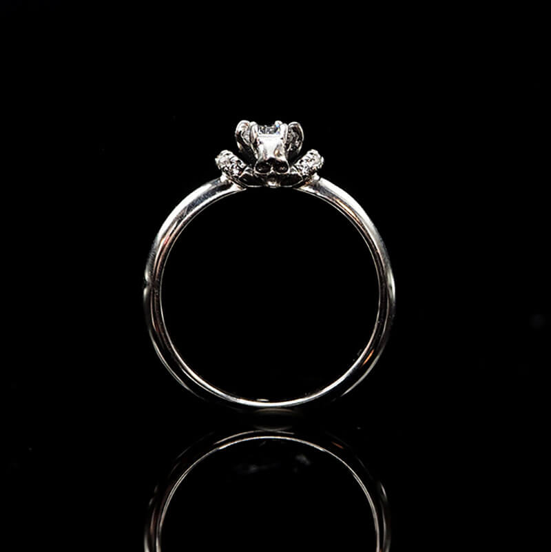 Horned Skull Inlaid Zircon Sterling Silver Ring | Gthic.com