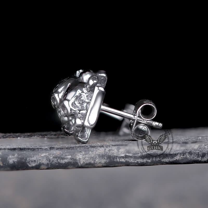 IJzeren Kruis RVS Skull Stud Earring