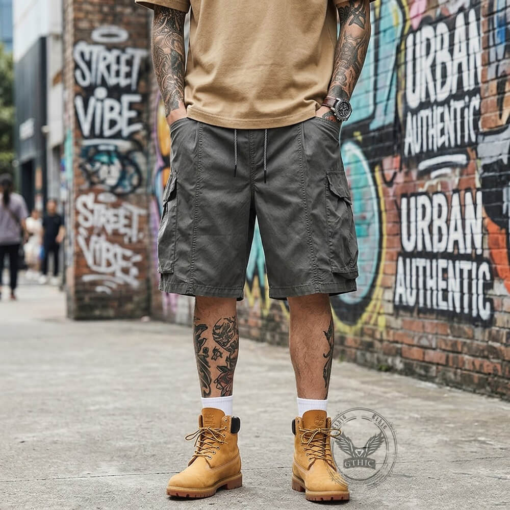 Japanese-Style Retro Loose-Fit Multi-Pocket Cargo Shorts | Gthic.com
