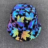 Sombrero de cubo reflectante con patrón de colores relámpago