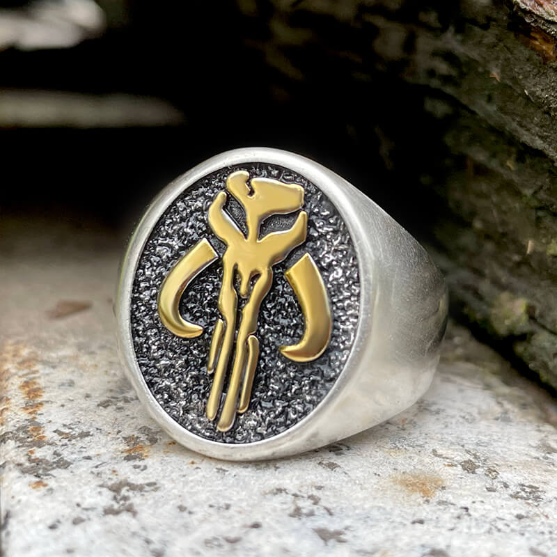 Mandalorian Symbol Sterling Silver Skull Ring 02 | Gthic.com